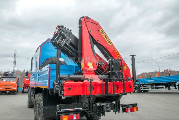 Камаз ПАРМ 43118-RR с КМУ РК-15500D