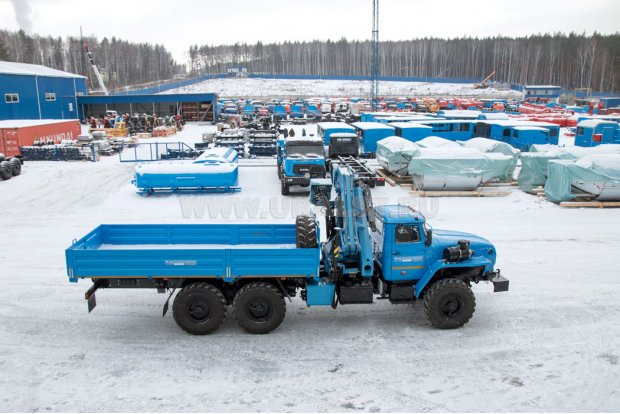 Бортовой с КМУ ИМ-240 УСТ 54532 Урал 4320-1951-60