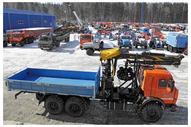 Бортовой автомобиль с КМУ ОМТ-97М УСТ 54531 Камаз 43118