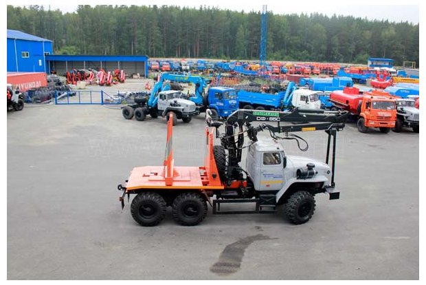 Автомобиль-тягач хлыстотвоз