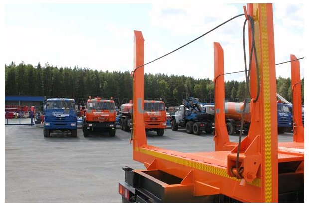 Сортиментовоз с ГМ ЛВ-185 Урал 4320Е5