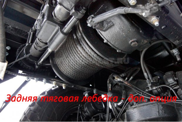 Задняя механическая лебедка