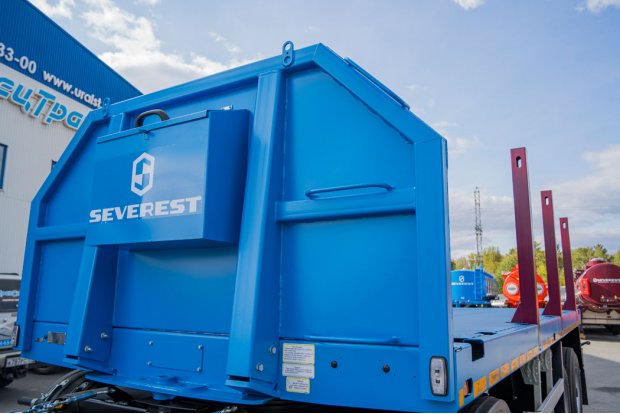 Усиленный передний борт со ступенями