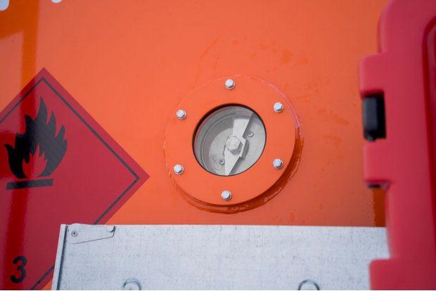 Смотровое окно емкости