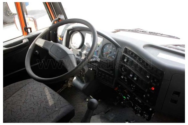 Седельный тягач с КМУ PK-15500А УСТ 5453 Камаз 43118-RR (CUMMINS)