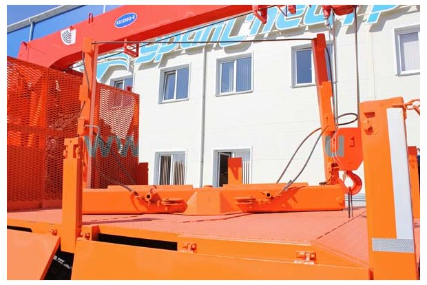 Лесовоз бортовой с Kanglim KS-1256G-II УСТ 54538E Урал 4320
