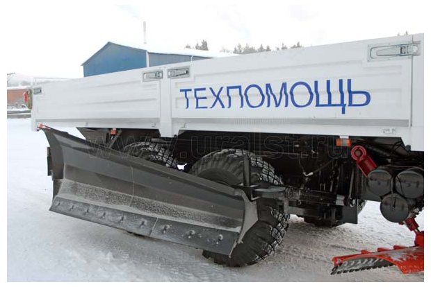 Боковой отвал выездной техпомощи