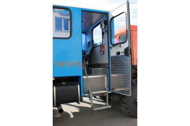 Автобус вахтовый 22+2 комфорт УСТ 54535 Камаз 43114 -15 (Евро-3)
