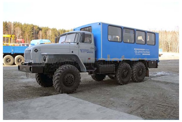 Автобус вахтовый 20 УСТ 54535 Урал 4320-61Е5