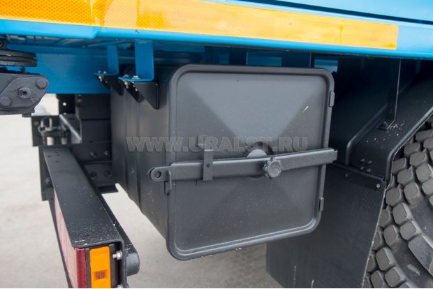 Автобус вахтовый Урал 32552-3013-79Е5