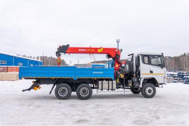 Бортовой автомобиль УСТ 5453 с КМУ ИТ-150 SHACMAN (ШАКМАН) SX32586V385 (6х6)