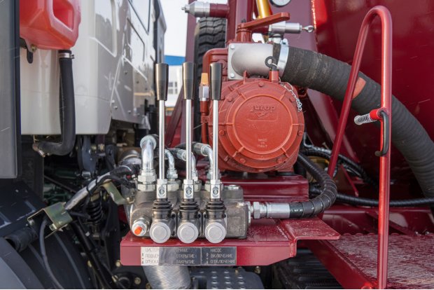 Гидрораспределитель