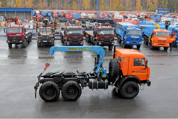 Седельный тягач Камаз 53504-46 с КМУ ИТ-80