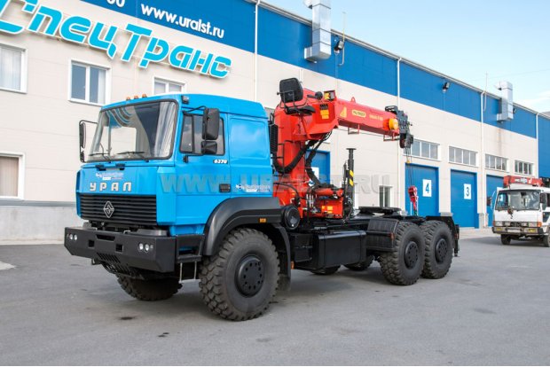 Седельный тягач с КМУ ИТ-180 (тросовый) УСТ 5453 Урал 63701К-1951