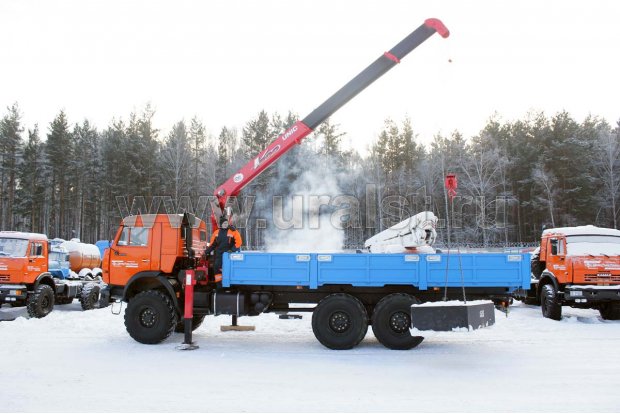 Бортовой с КМУ UNIC UR-V503 (тросовый) УСТ 5453 Камаз 43118