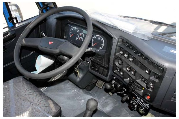Приборная панель Камаз 43118-3078-46