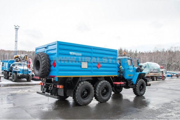 Автомобиль бортовой Урал 4320-73М с КМУ ИМ-25