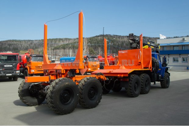 Лесовоз с VM10L74 Урал М 5557-72Е5 + Роспуск лесовозный ПРЛ 11-УР УСТ 94652