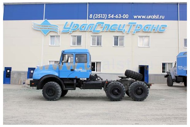 Седельный тягач Урал