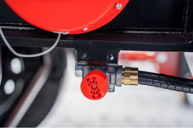 Кран управления стояночным тормозом