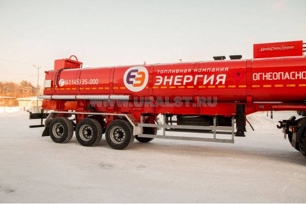Полуприцеп цистерна для нефтепродуктов