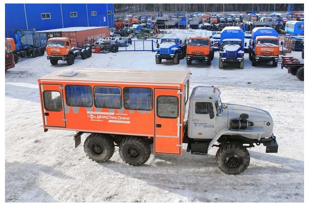 Вахтовый автобуса