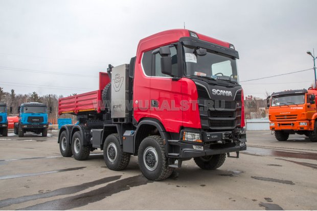 Седельный тягач SCANIA 8х8
