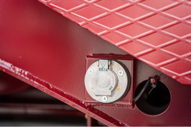 Штуцер подкачки