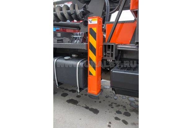 БКМ с SOOSAN SA040C УСТ 54535 Камаз 43502 (с кабиной оператора)