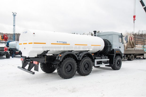Автоцистерна для воды АЦПТ-10Н УСТ 5453 Урал 5557-4551-80 насос, обогрев, сп. м.