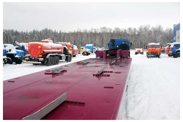 Полуприцеп тяжеловоз 990640-070-ШТ