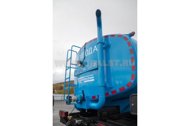 Автоцистерна для технической воды АЦВ-16 УСТ 5453 Камаз 6522-RТ