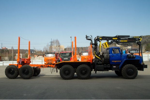 Лесовоз с VM10L74 Урал М 5557-72Е5 + Роспуск лесовозный ПРЛ 11-УР УСТ 94652