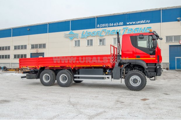 Контейнеровоз IVECO-AMT TRAKKER AT380T45W (навесное оборудование)