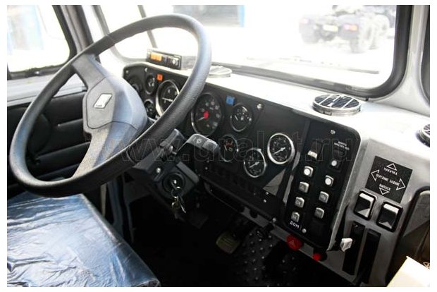 Кабина водителя АТЗ Урал 4320-60