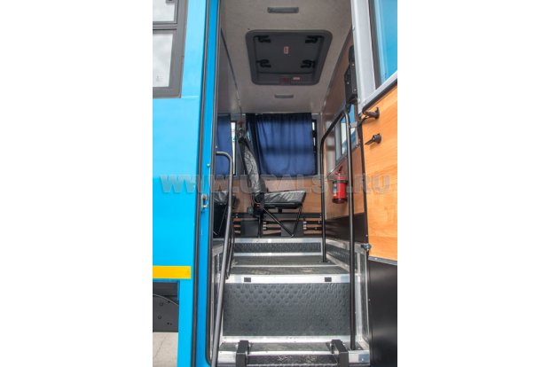 Автобус вахтовый Урал 3255-0013-61Е5-28