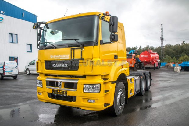 Седельный тягач Камаз 65206-007-87