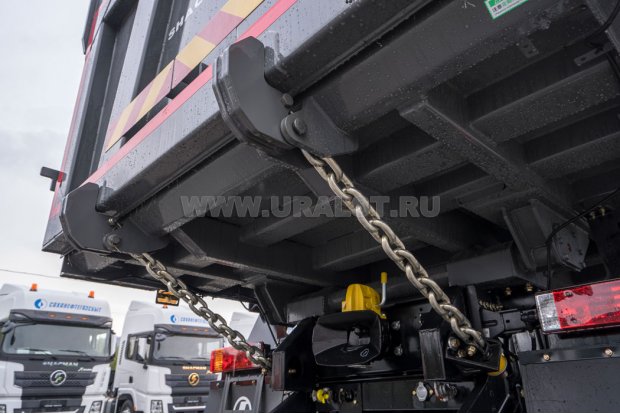Автоматические замки запирания борта