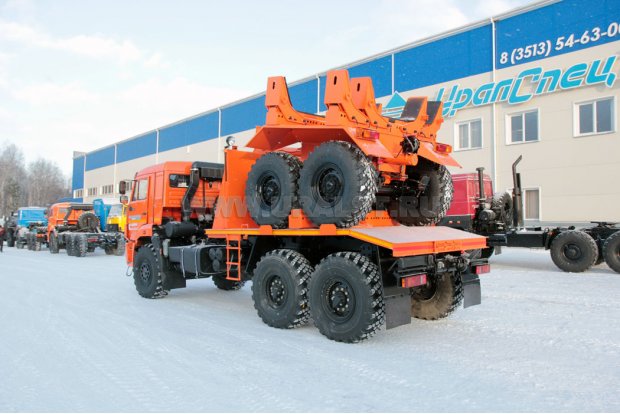 Трубоплетевоз Камаз 43118-RF УСТ-5453 + Прицеп роспуск ПРТ 10-23 УСТ-94651