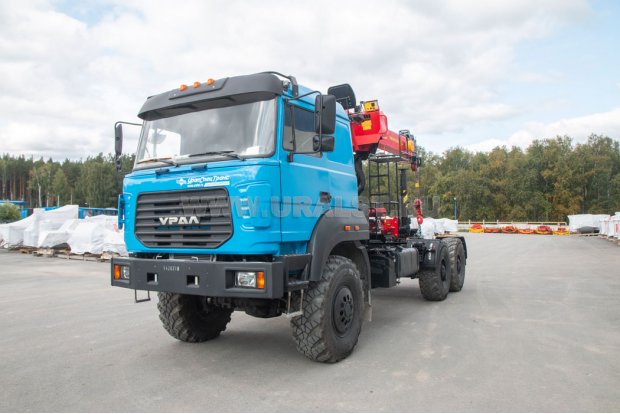 Седельный тягач Урал 4320-80Е5 с КМУ ИТ-150 УСТ