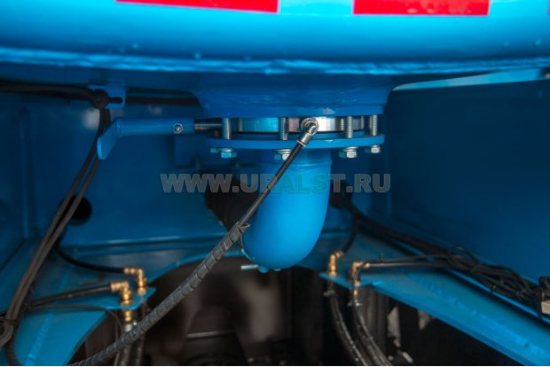 Донный клапан с пневмоуправлением