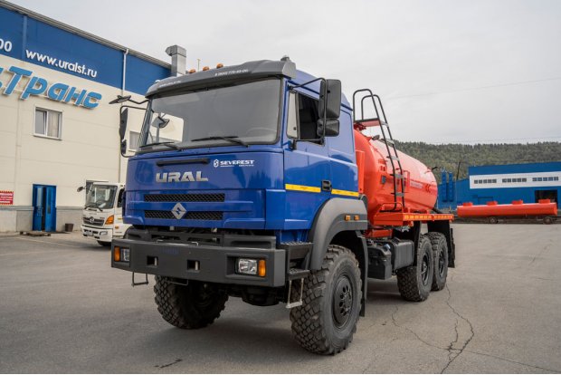 Автоцистерна вакуумная коммунальная МВ-10 КО УСТ 5453 Урал 5557-80 сп.м.