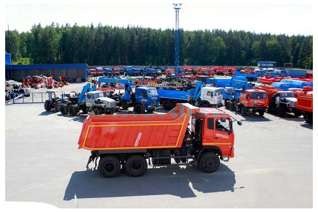 Китайский самосвал Dongfeng DFL 3251A
