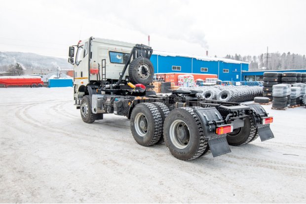 Седельный тягач УСТ 5453 FAW 3250 (6х4)
