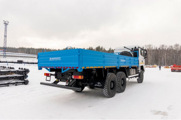 Бортовой автомобиль УСТ 5453 SHACMAN (ШАКМАН) SX32586V385 (6х6), база 4575мм