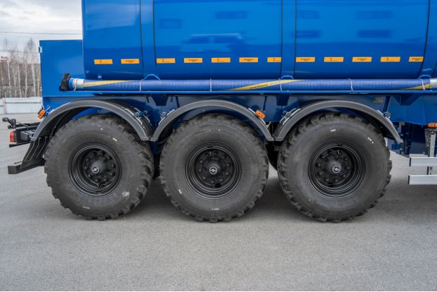 Оси полуприцепа