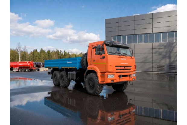 Бортовой автомобиль Камаз 43118
