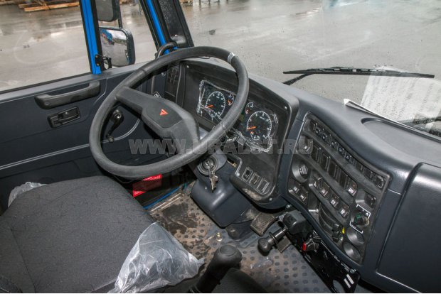Кабина водителя тягача Камаз 65115-RN