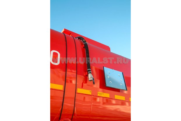 Шланг для слива разлитых нефтепродуктов