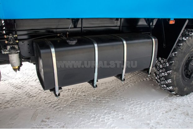 Автобус вахтовый 20+2 УСТ 54535 Урал NEXT 4320-6951-74 багажный отсек